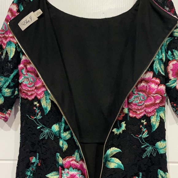 Eliza J Black Embroidered Floral Sheath Dress Size 6 - Picture 15 of 16